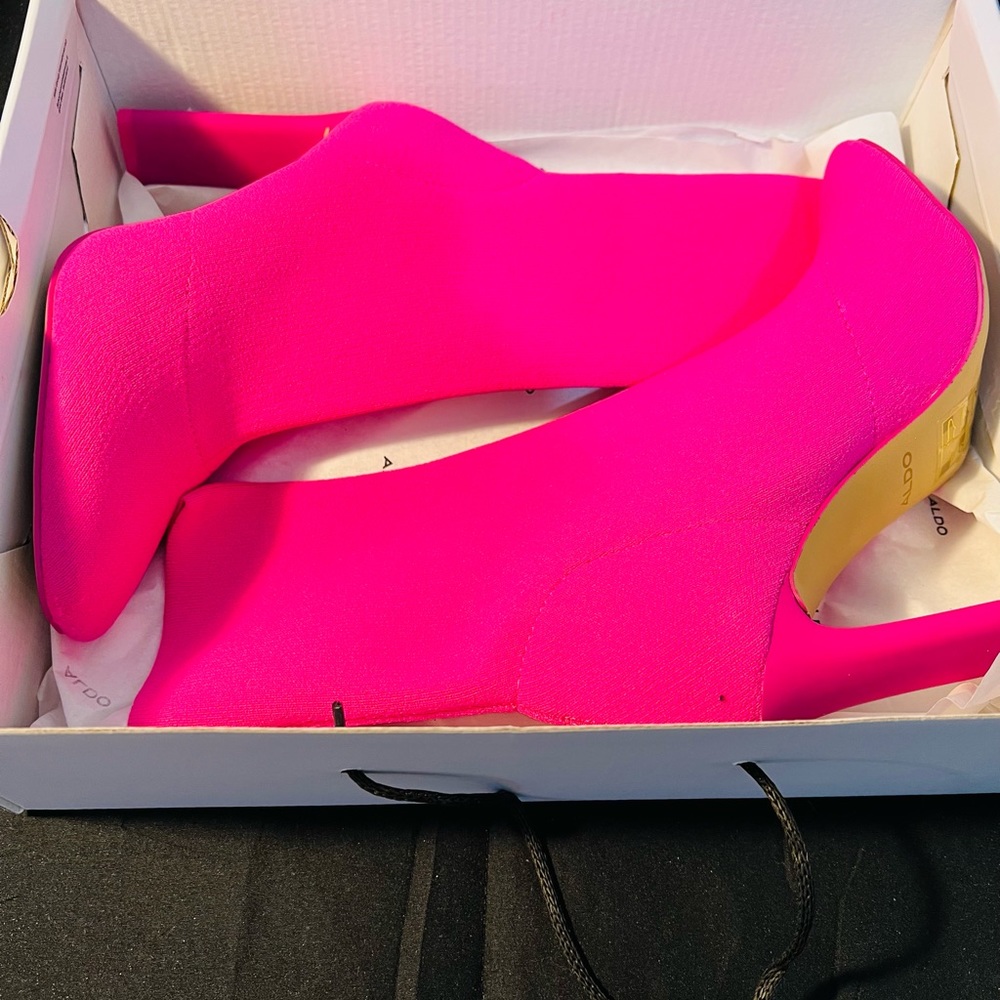 Aldo Tylah Fuchsia Sock Boots - Picture 6 of 10